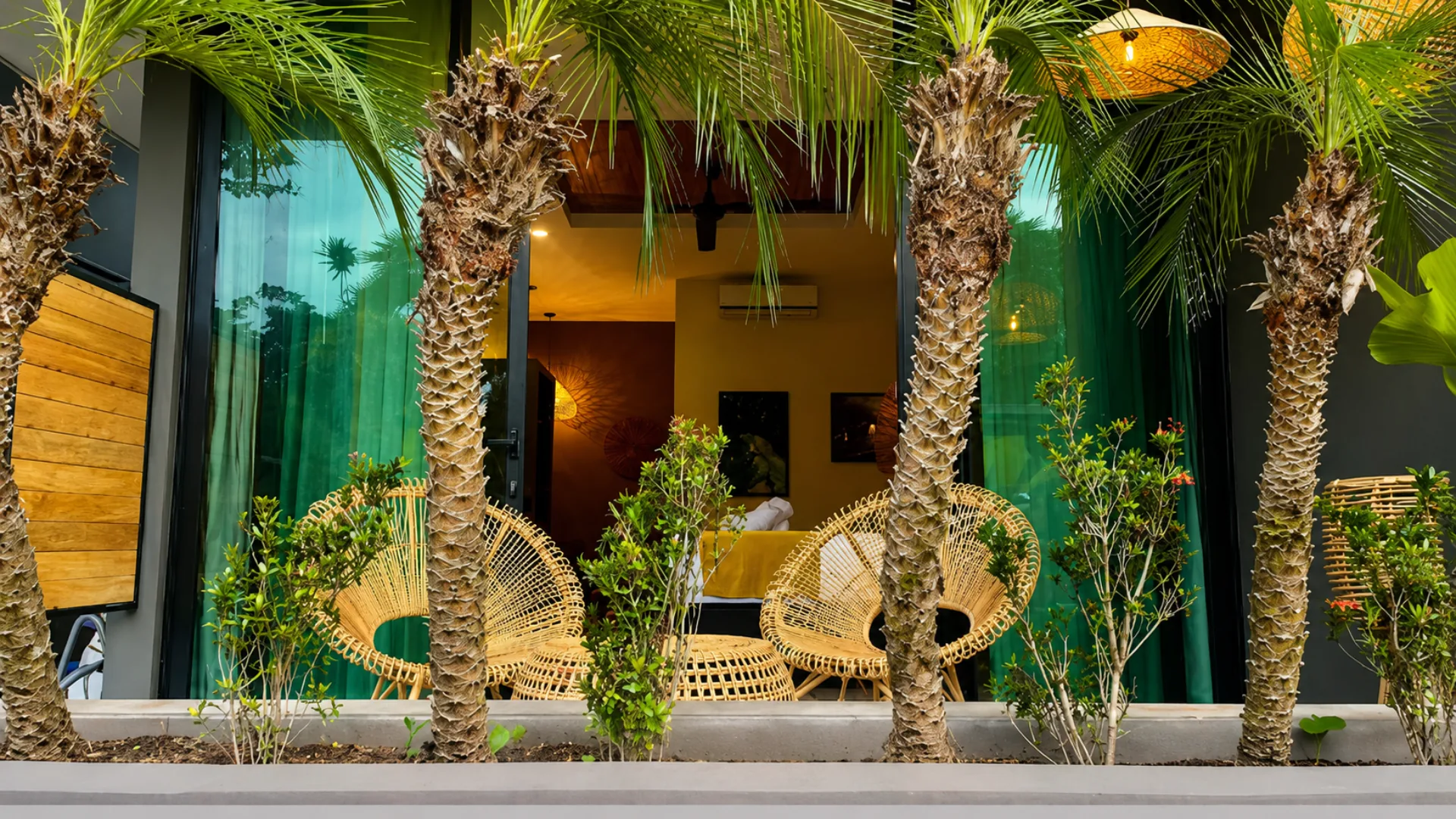 Private Master Room terrace among palm trees